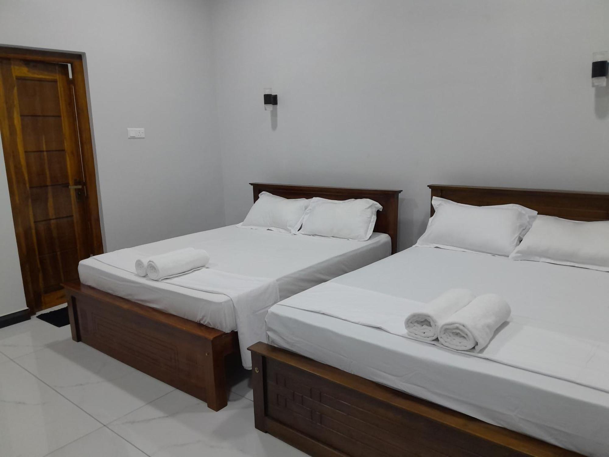 Alps Villa Dżafna Zewnętrze zdjęcie